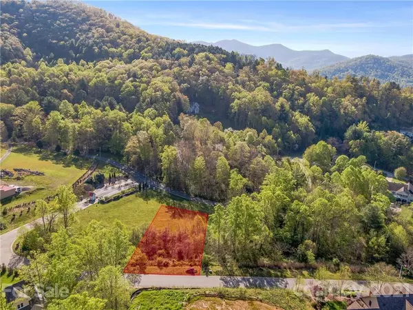 Weaverville, NC 28787,00 Carden DR #2