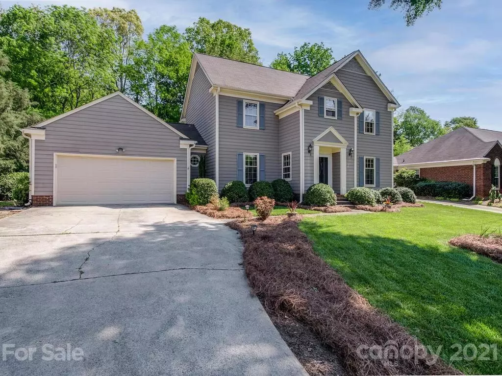 Charlotte, NC 28277,6322 Willow Run DR