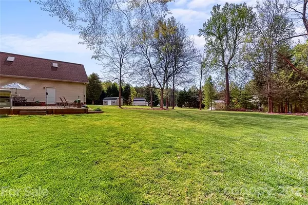 Salisbury, NC 28147,552 Maple Ridge CIR