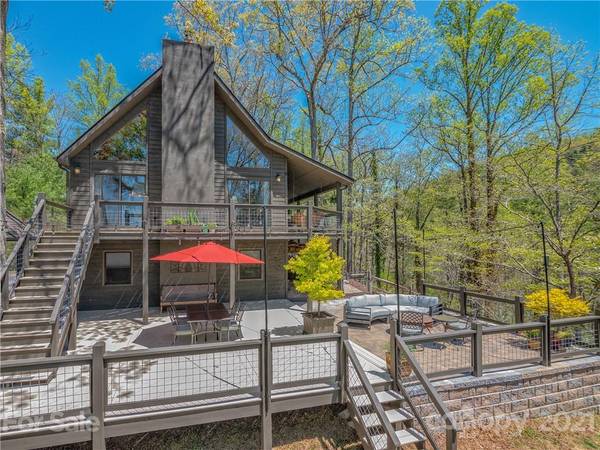 Flat Rock, NC 28731,103 Rich Mountain RD