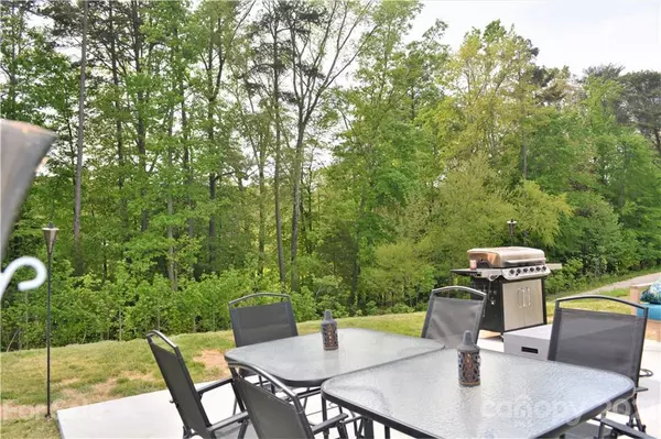 Rockwell, NC 28138,240 Silver Oak CIR