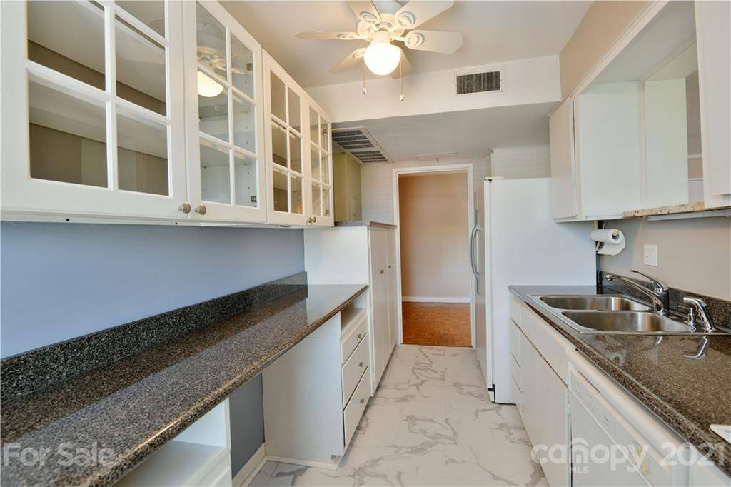 Charlotte, NC 28207,1300 Queens RD #Unit 408