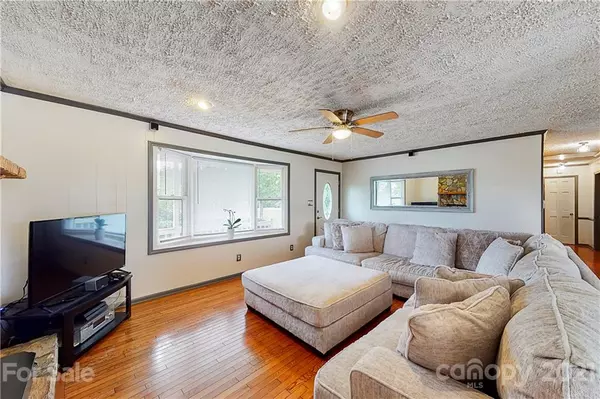 Vale, NC 28168,1493 Northbrook III School RD