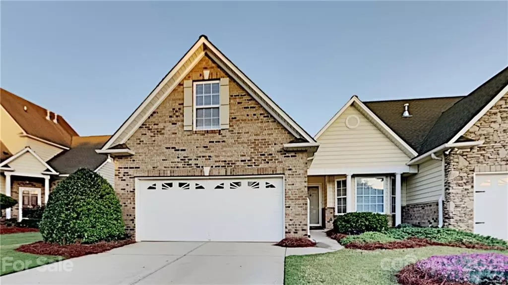 209 Stewarts LNDG, Boiling Springs, SC 29316