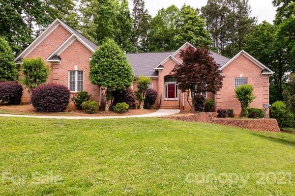 226 Lytham LN, Stanley, NC 28164