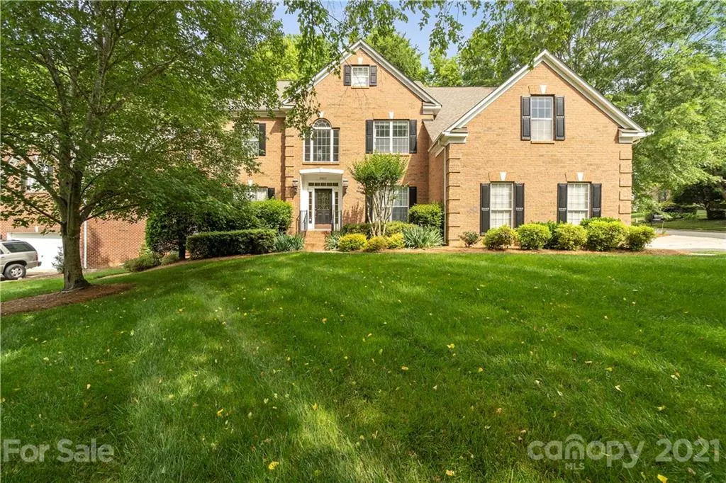 Huntersville, NC 28078,15817 Woodcote DR