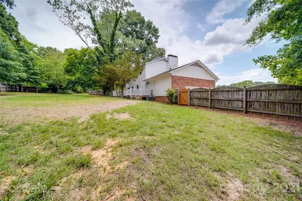 Wingate, NC 28174,407 Todd CIR