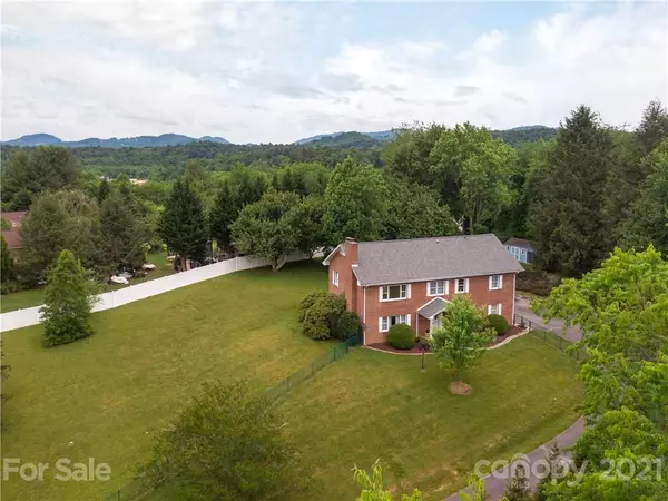 Mills River, NC 28759,5 Pleasant View DR