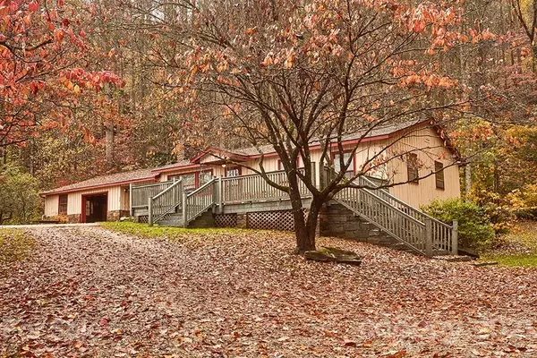 71 Old 10 RD, Bryson City, NC 28713