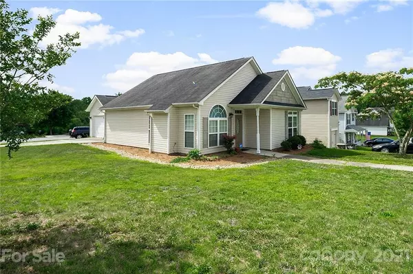 Kannapolis, NC 28083,4871 Hawfield ST