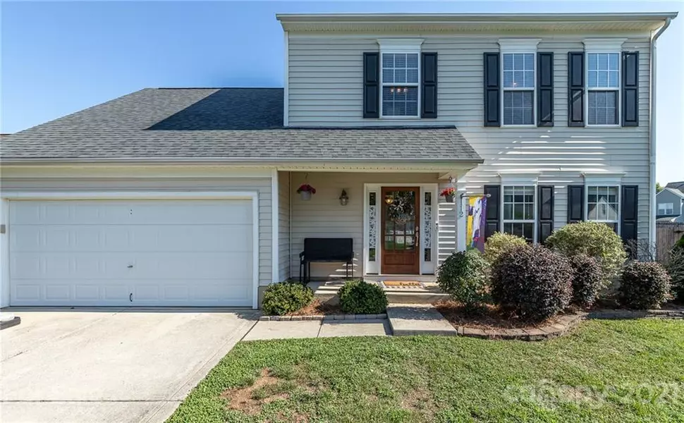 112 Barrington DR, Mount Holly, NC 28120