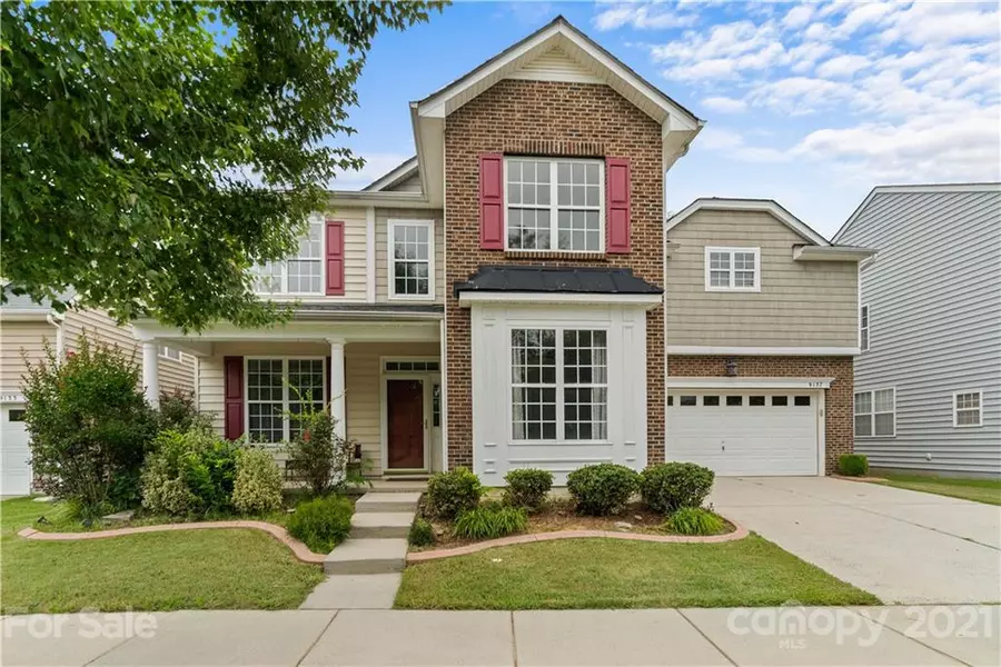 9137 Greenheather DR, Huntersville, NC 28078