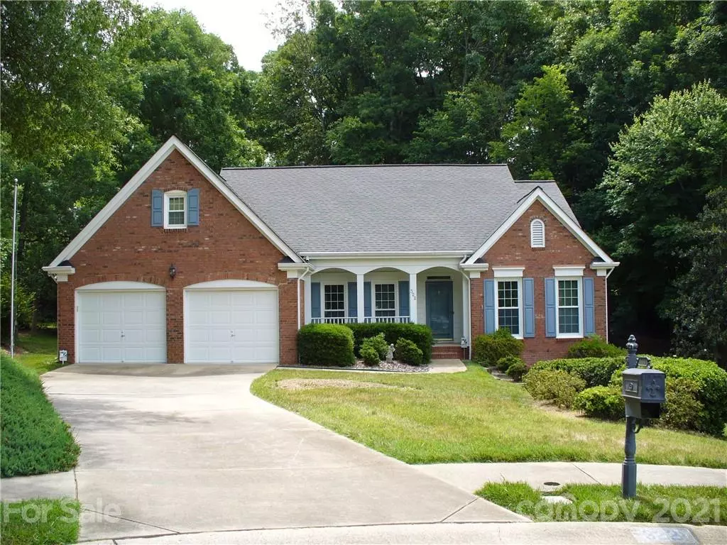 Matthews, NC 28105,322 Bramwell PL