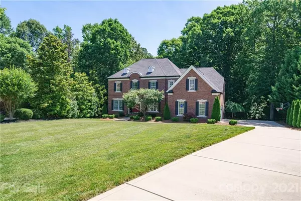 Matthews, NC 28104,507 Hidden Manor DR