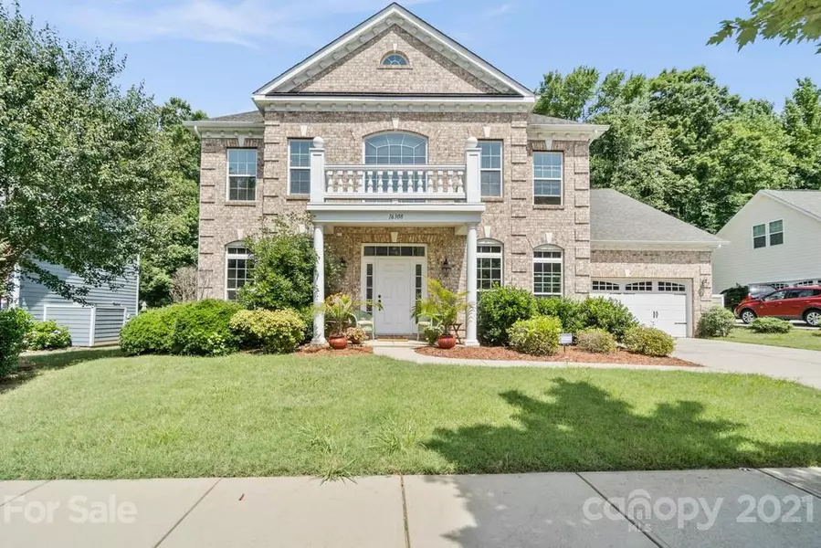 16308 Autumn Cove LN, Huntersville, NC 28078