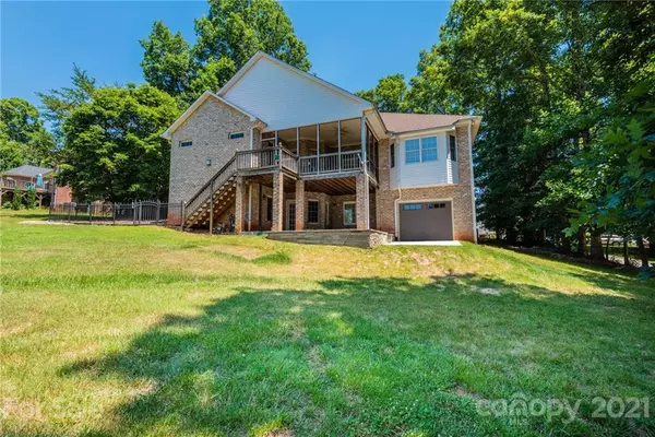 Hickory, NC 28602,4232 Windsor CT