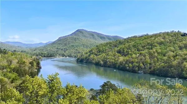 418 Holmstead DR #9, Lake Lure, NC 28746