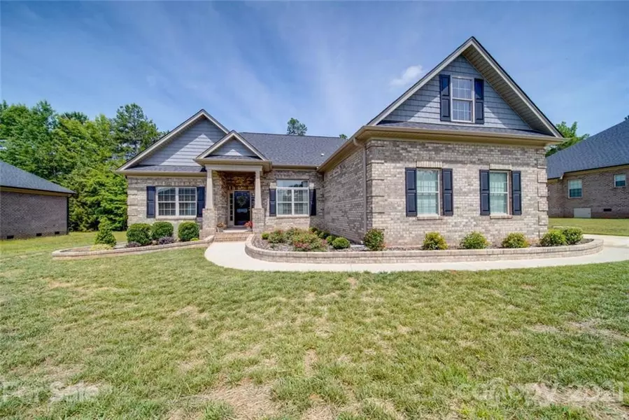 3269 Fairmead DR, Concord, NC 28025