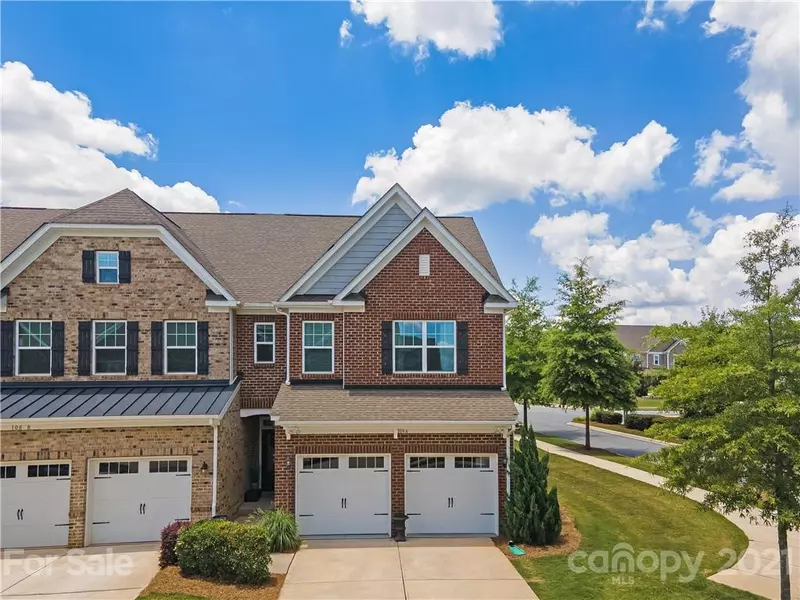 108 Dellbrook ST #A, Mooresville, NC 28117