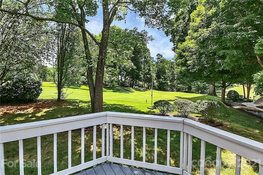 66 Honeysuckle Woods, Lake Wylie, SC 29710