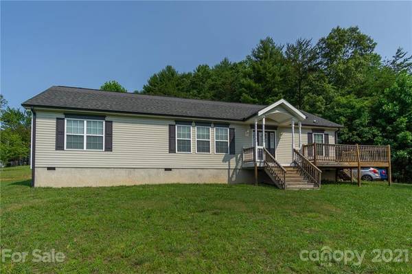 72 Freeman Place TRL, Hendersonville, NC 28792