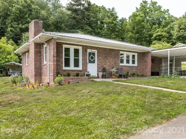 Waynesville, NC 28786,63 Kerley ST