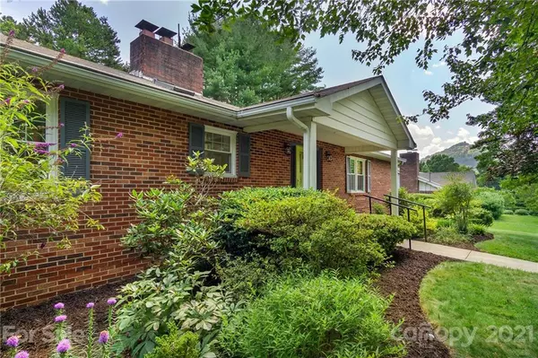 Asheville, NC 28804,313 Woody LN