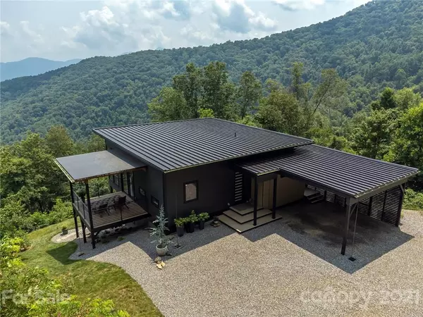 147 Bluff Creek TER #15, Candler, NC 28715