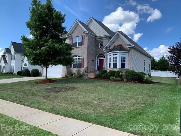 Mooresville, NC 28115,194 Golden Valley DR