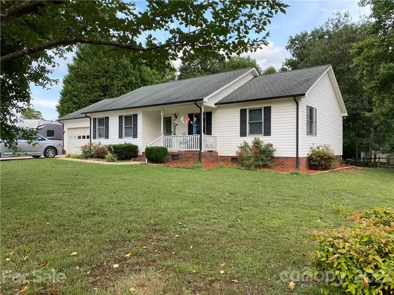 135 Byers RD, Troutman, NC 28166