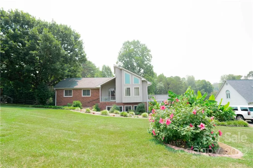 Shelby, NC 28150,2 Island View DR