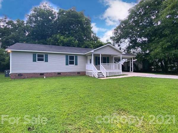 5813 Oak ST, Fort Lawn, SC 29714