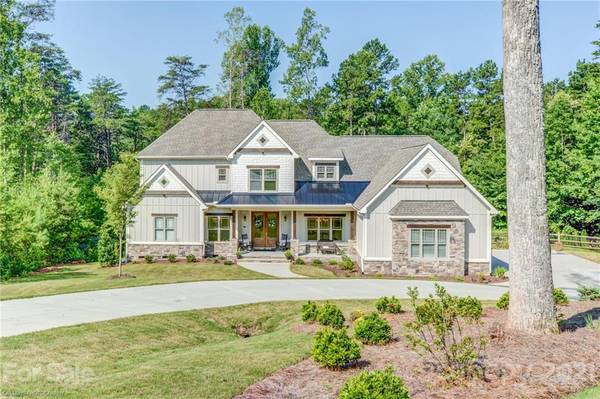 3117 James Plantation DR, Denver, NC 28037