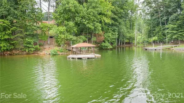 Granite Falls, NC 28630,3059 Sams WAY #3