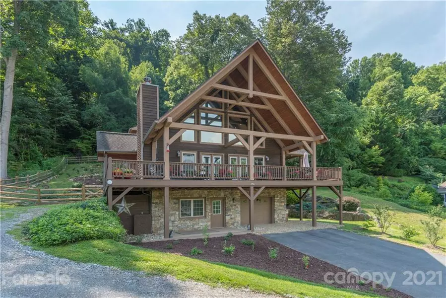 174 Tanner TRL, Waynesville, NC 28785