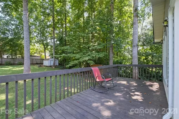 China Grove, NC 28023,124 Dots CIR