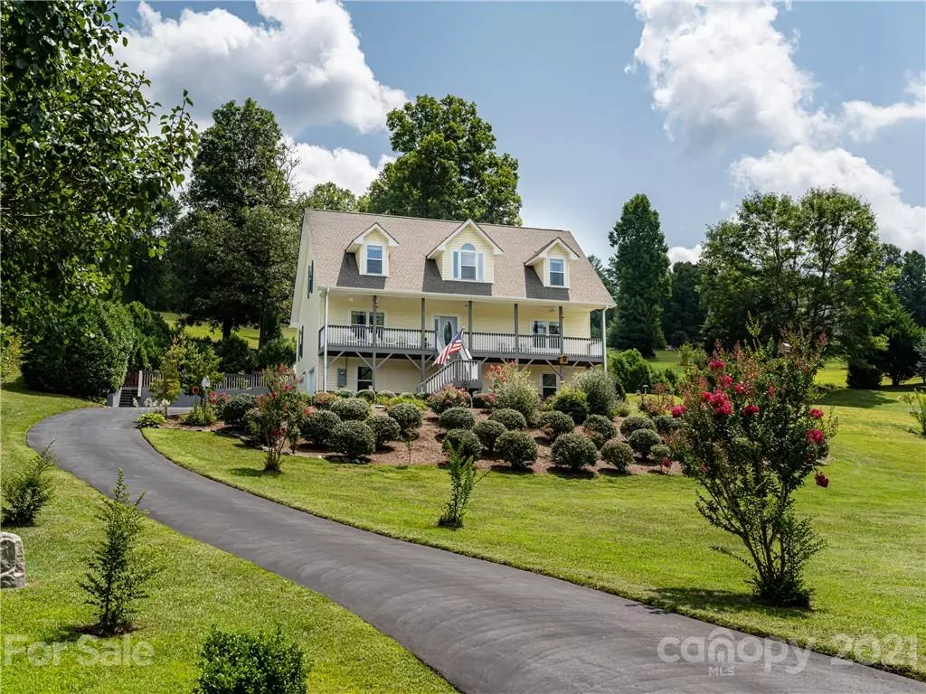 Weaverville, NC 28787,70 Ivy Meadows DR