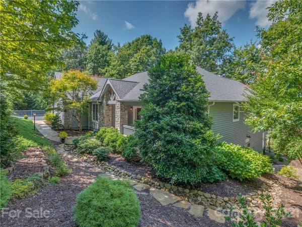 Hendersonville, NC 28739,69 Old Hickory TRL