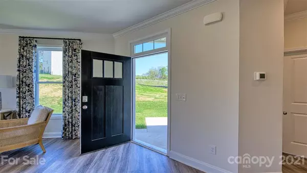 Asheville, NC 28806,609 Santa Clara DR #137