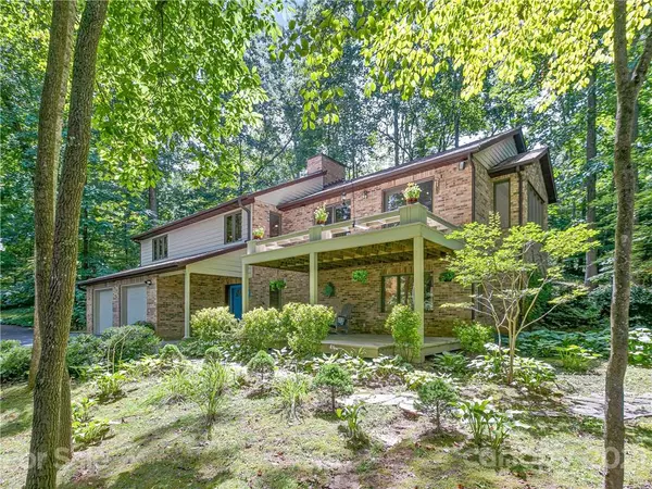 323 Cedar Crest DR, Asheville, NC 28803