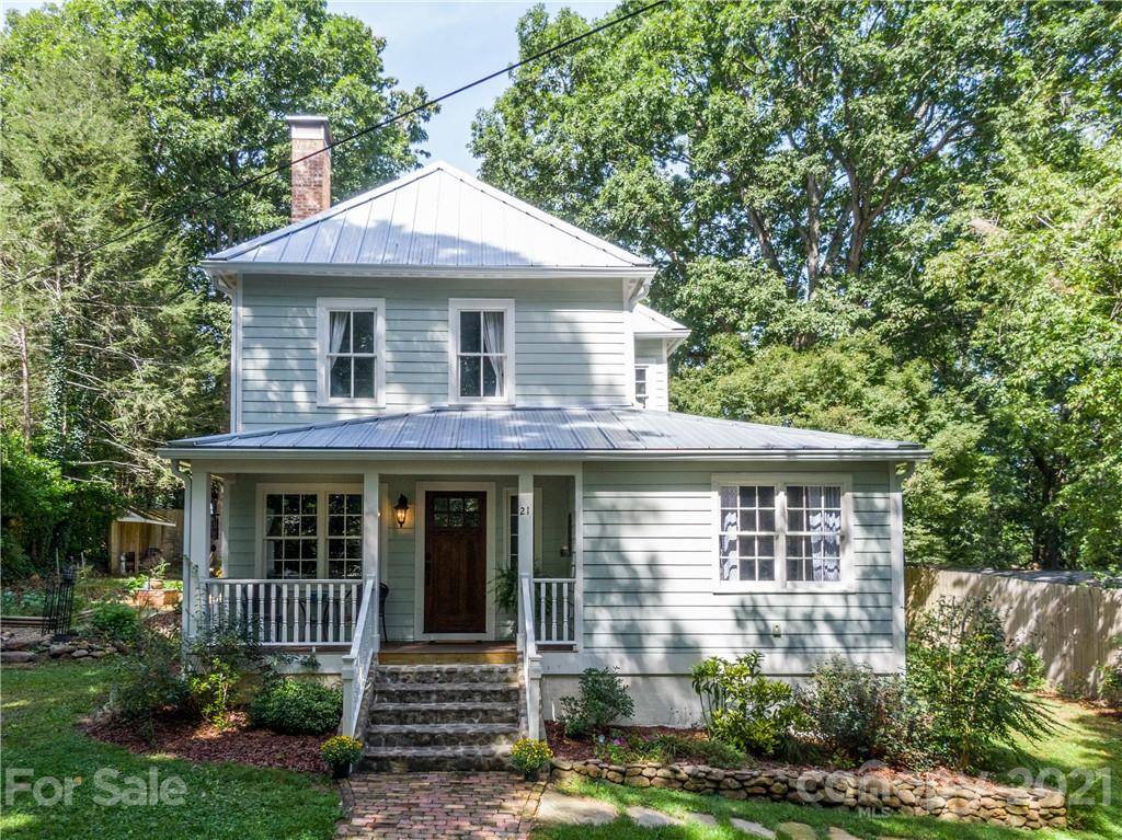 21 Dyer DR, Black Mountain, NC 28711