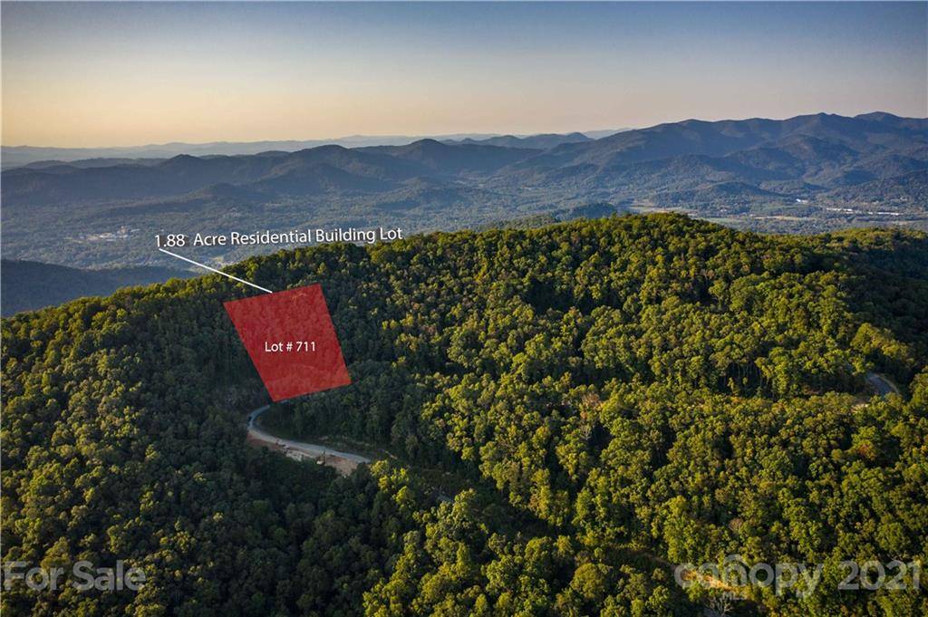 516 Southcliff Pkwy #711, Fairview, NC 28730