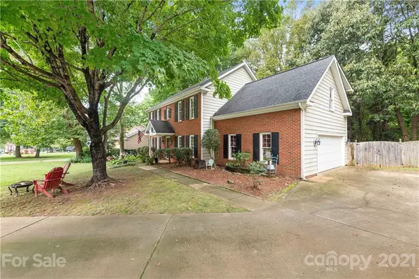 Matthews, NC 28105,12208 Hickory Knoll CT