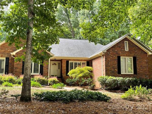 3017 Rock Ridge PASS #60, Matthews, NC 28104