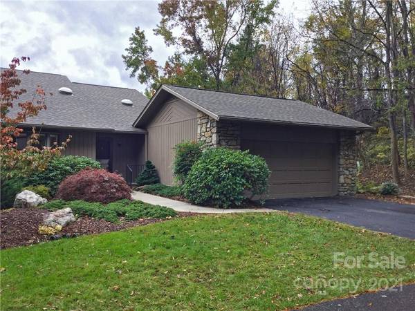 33 Ridge TER, Asheville, NC 28804