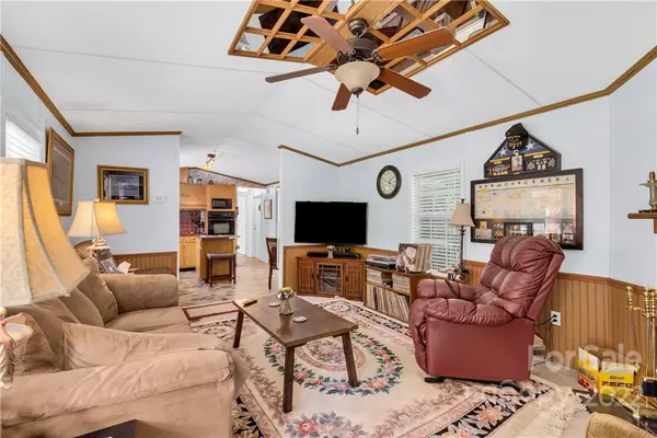 Sylva, NC 28779,55 Picket LN