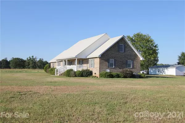 Wadesboro, NC 28170,275 Allen Pond RD