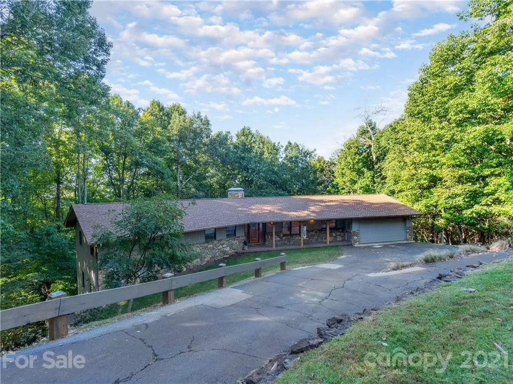 Mills River, NC 28759,4 Sourwood DR