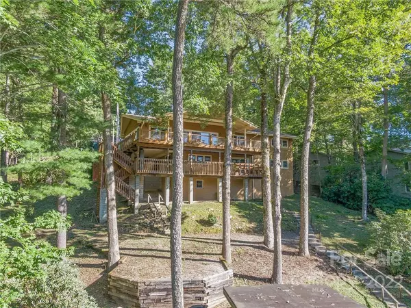 Lake Toxaway, NC 28747,455 N Club BLVD