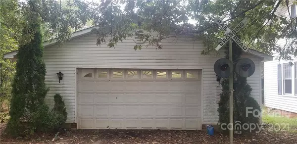 China Grove, NC 28023,304 Haney ST